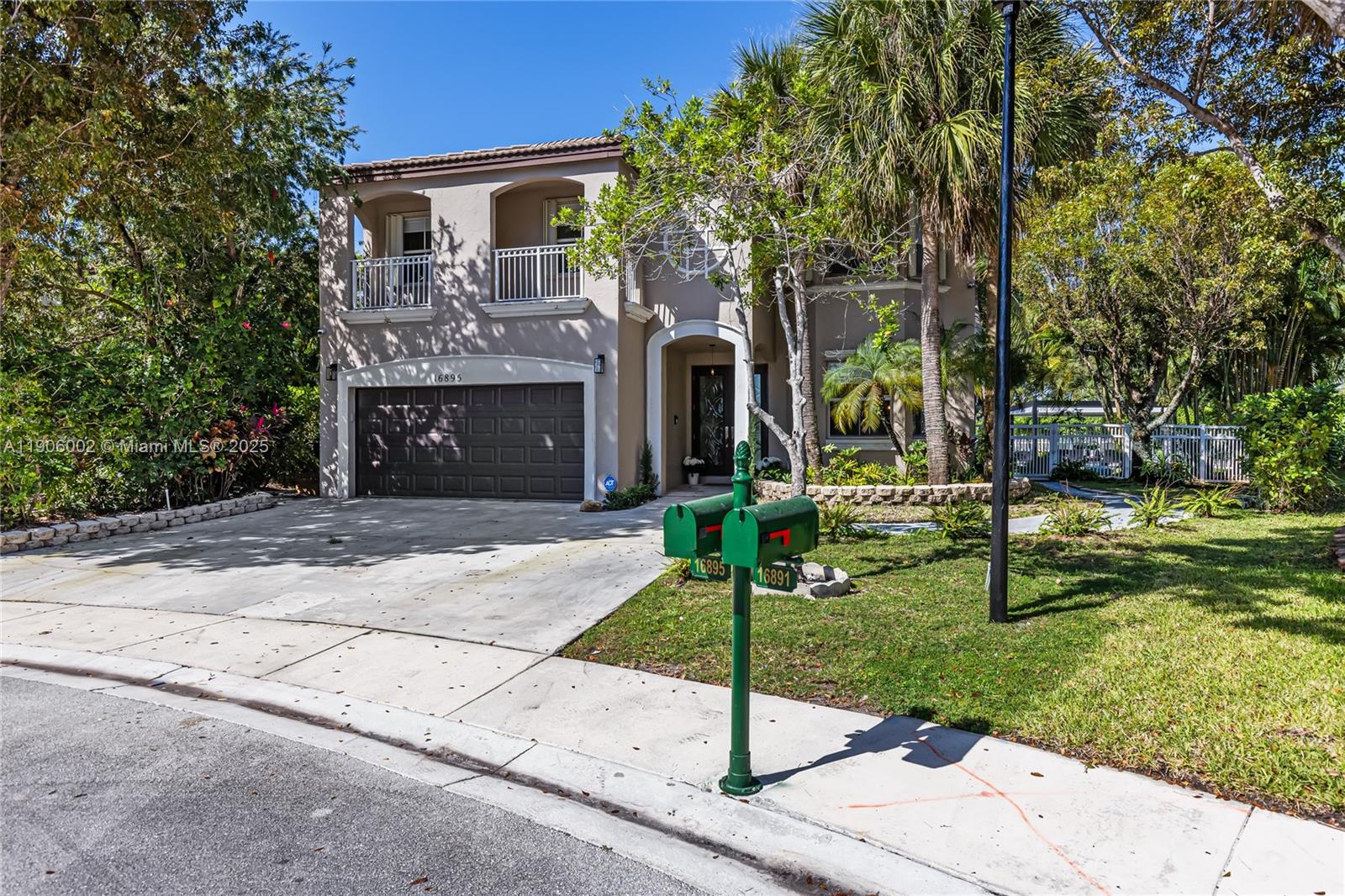 ¤RIVIERA ISLES I - Residential