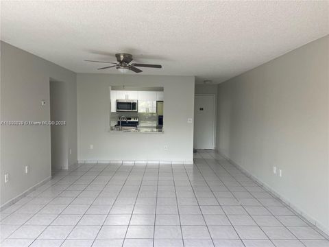 Condominium in Miami FL 400 Park Dr.jpg