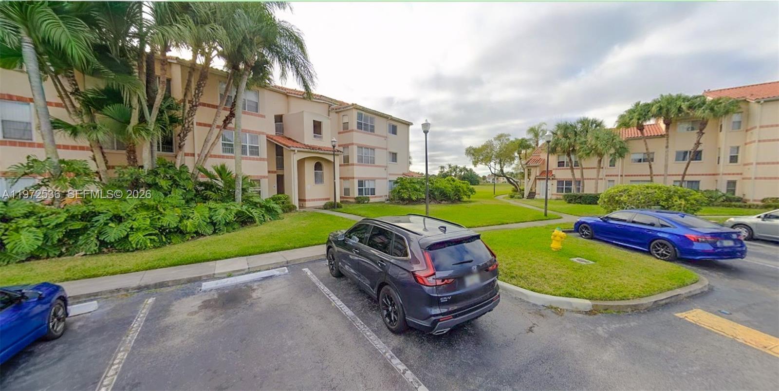 CORAL KEY CONDO - Residential Lease