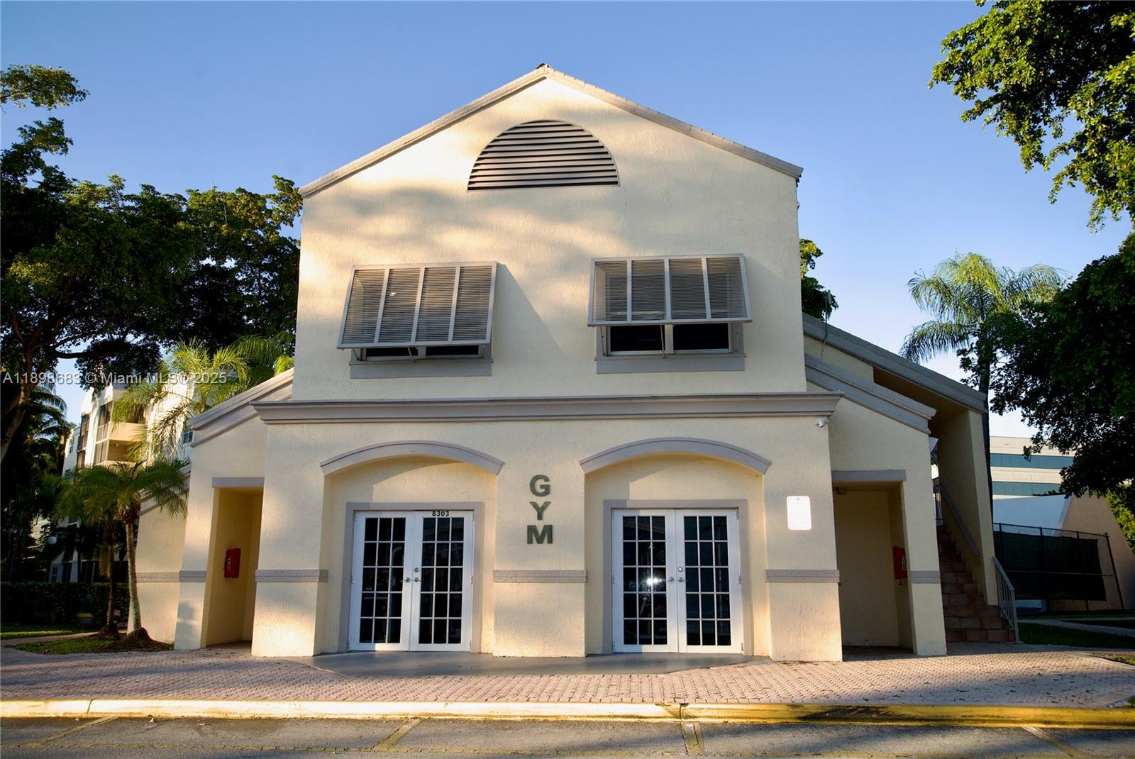 LAS VISTAS AT DORAL CONDO - Residential Lease