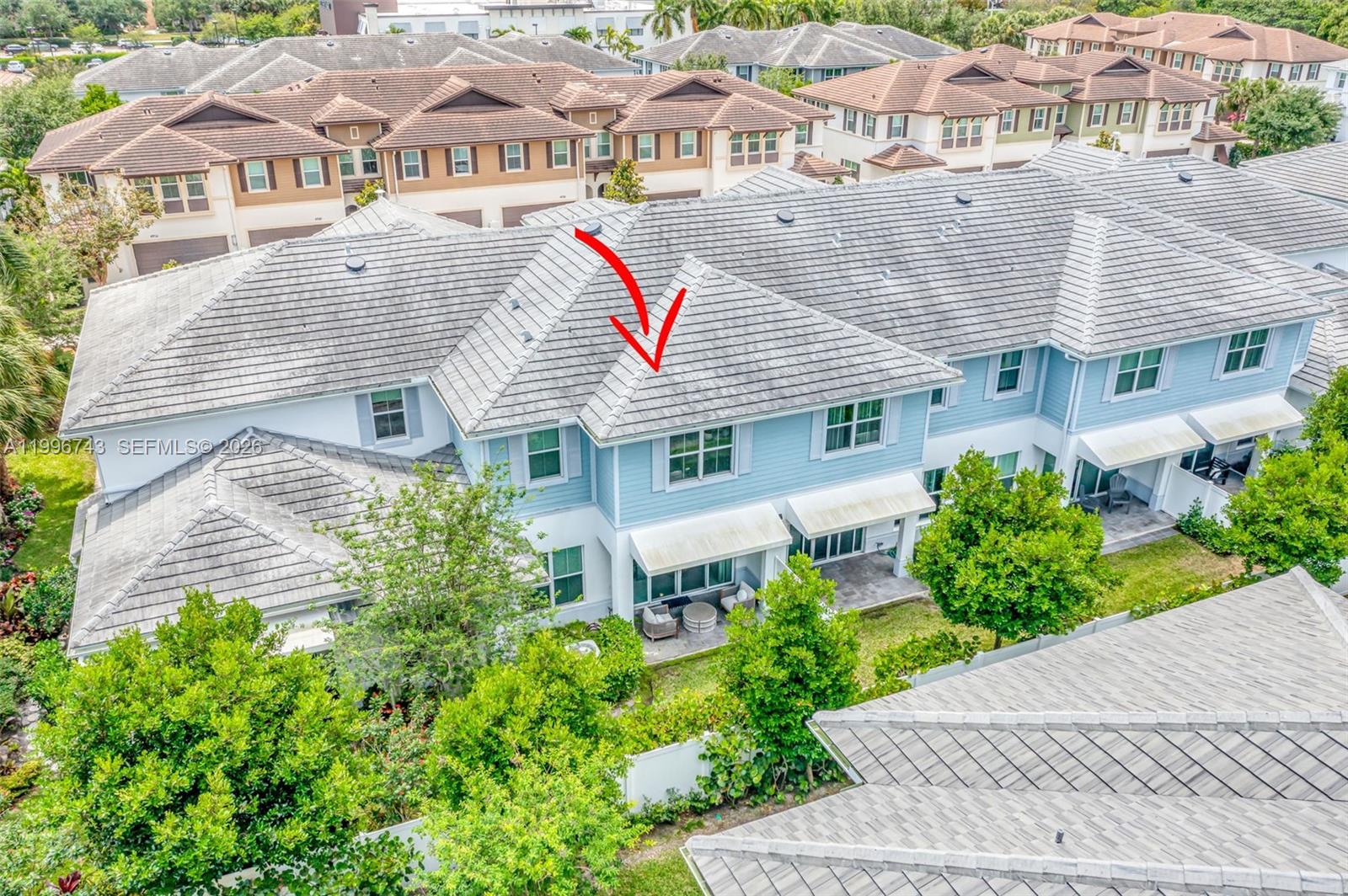 POINTE MIDTOWN - Residential Lease