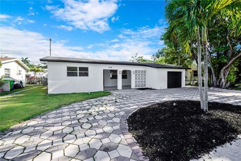 Single Family Residence in Sunrise FL 6700 24th St St 1.jpg