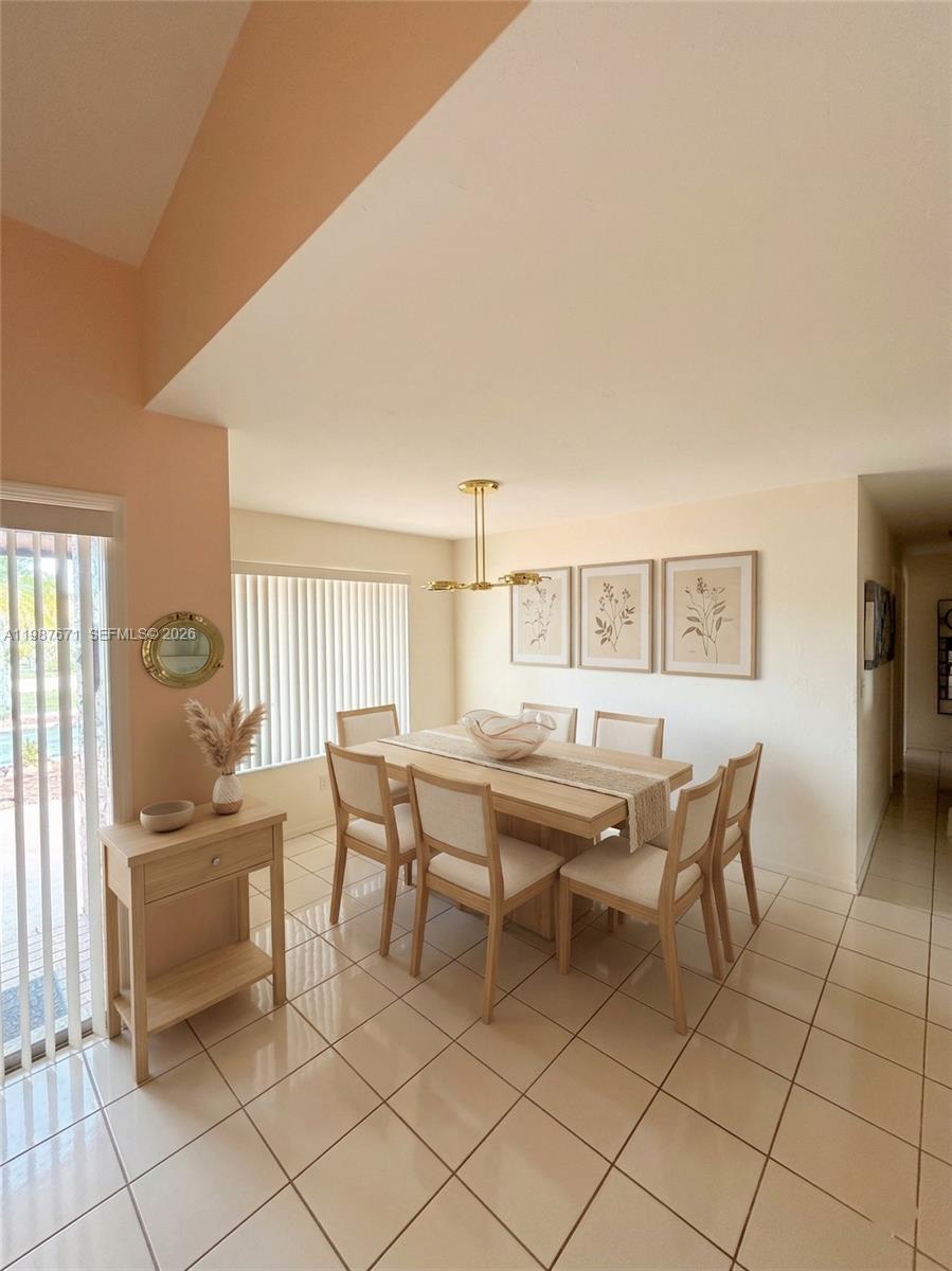 WOODFIELD - Residential