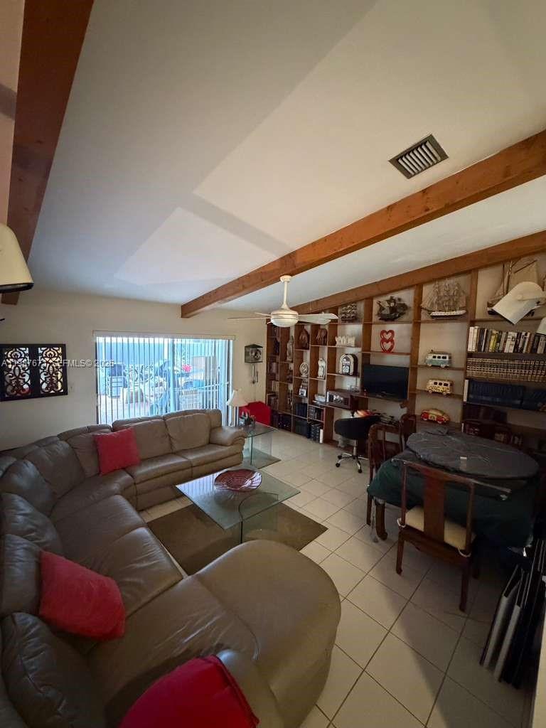 WOODFIELD - Residential