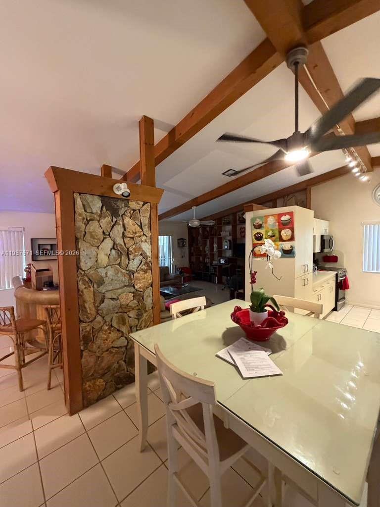 WOODFIELD - Residential