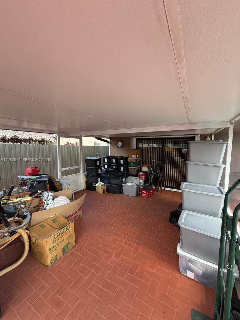 WOODFIELD - Residential