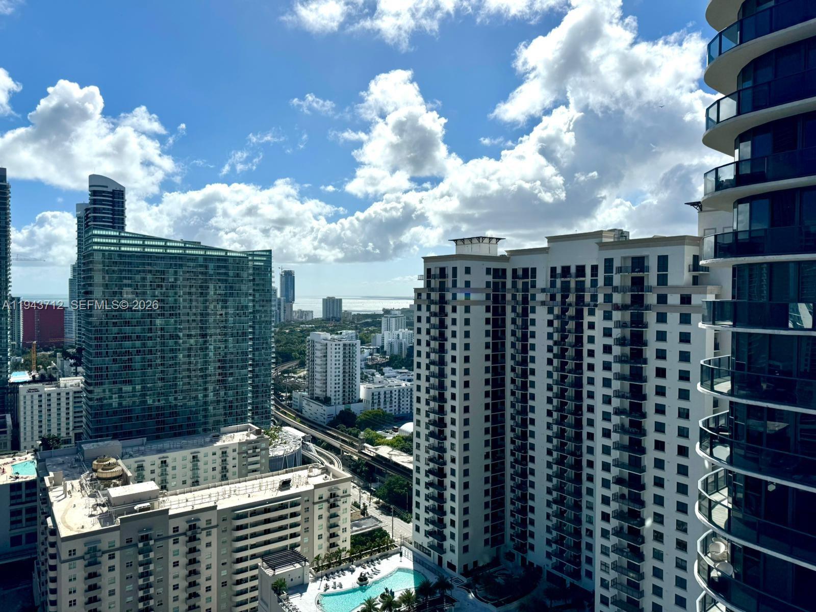 BRICKELL HEIGHTS EAST CON - Residential Lease