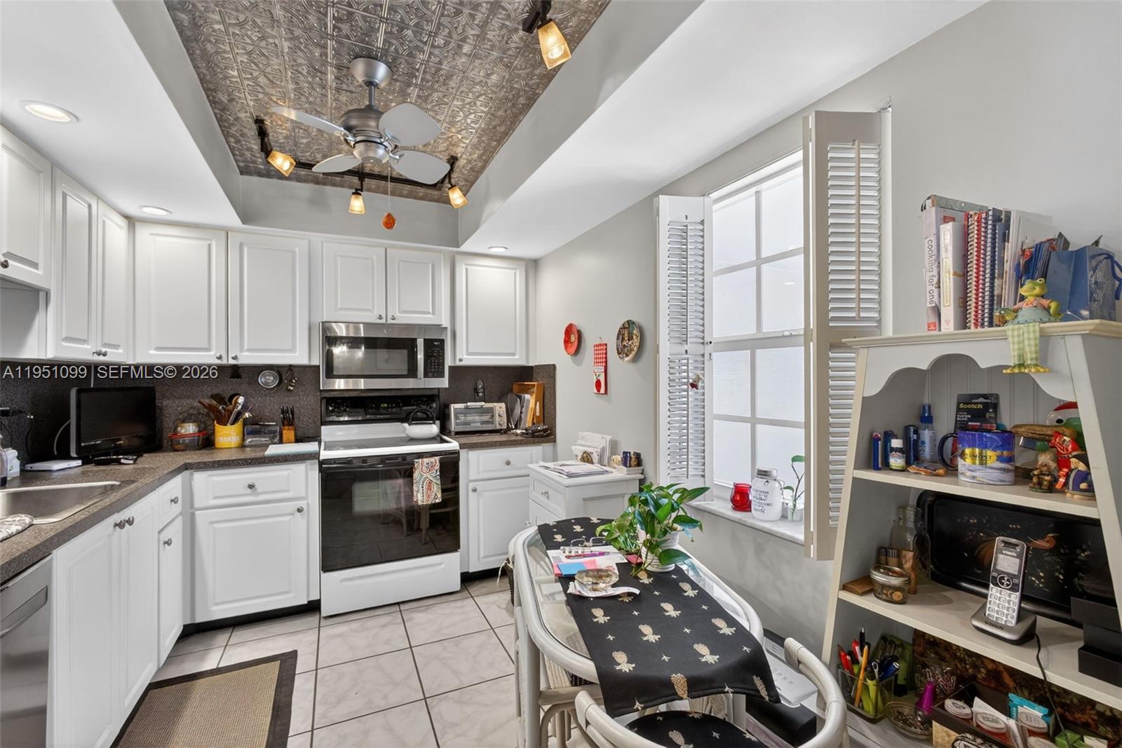 SUGAR SANDS CONDO 12 - Residential