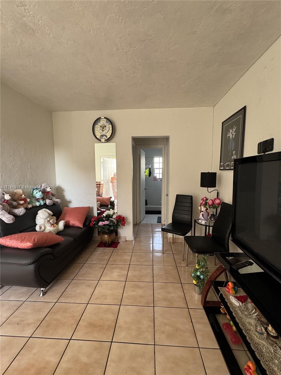 CITY OF MIAMI SOUTH - Residential Income