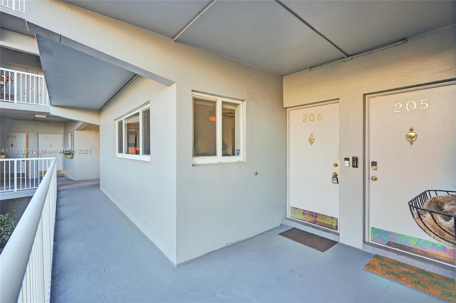 FAIRBANKS TERRACE SOUTH C - Residential