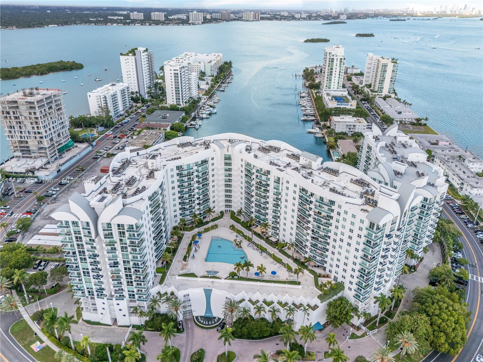 7910 Harbor Island Dr 1102
