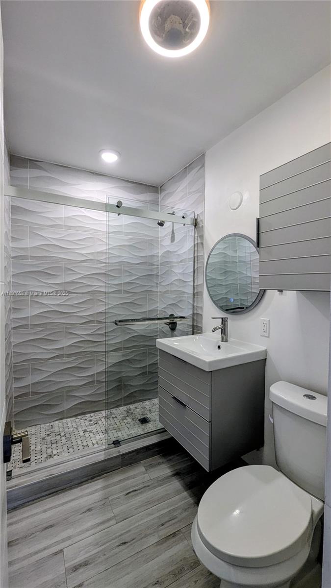 OVERBROOK SHORES NO 3 - Residential Lease