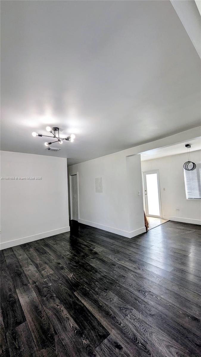 OVERBROOK SHORES NO 3 - Residential Lease