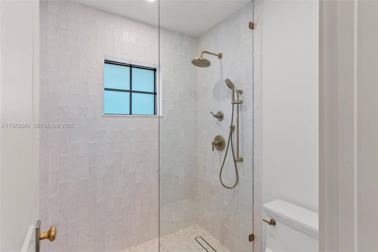 BANYAN WOODS - Residential