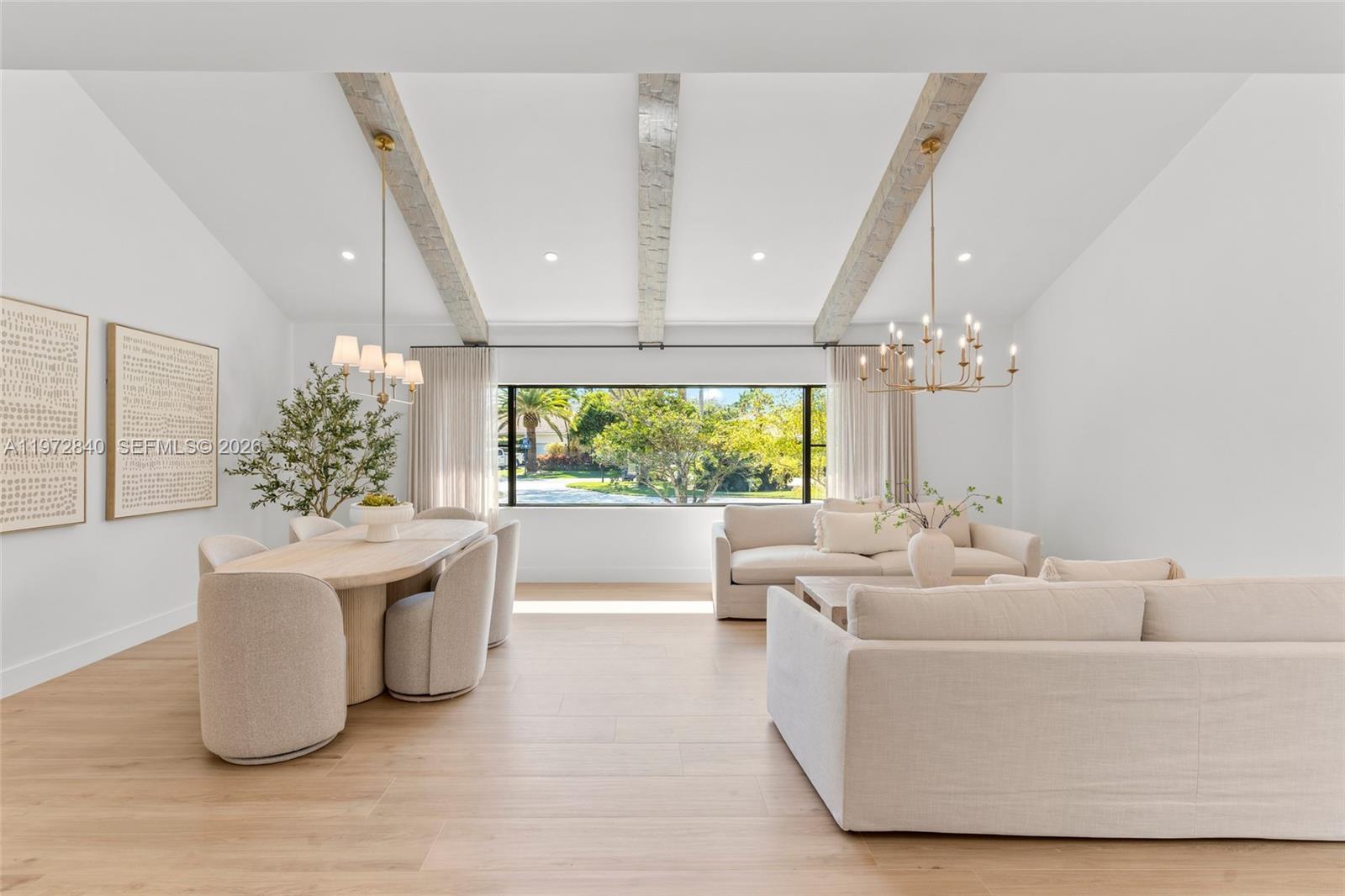 BANYAN WOODS - Residential