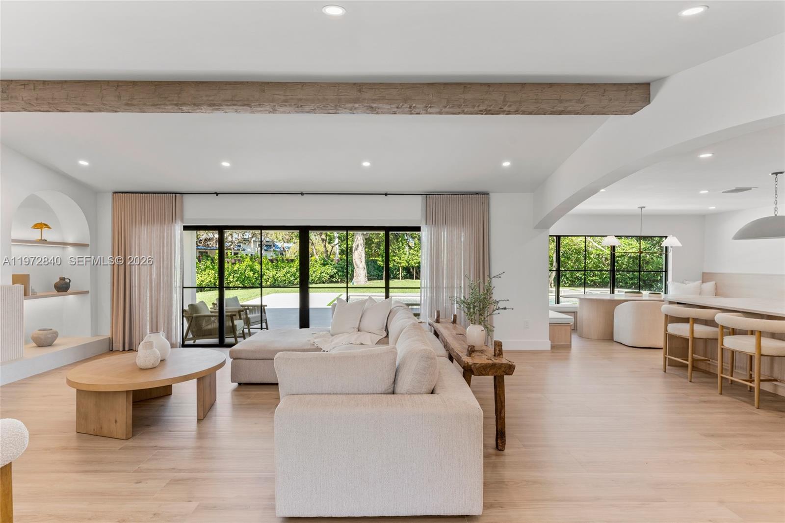 BANYAN WOODS - Residential