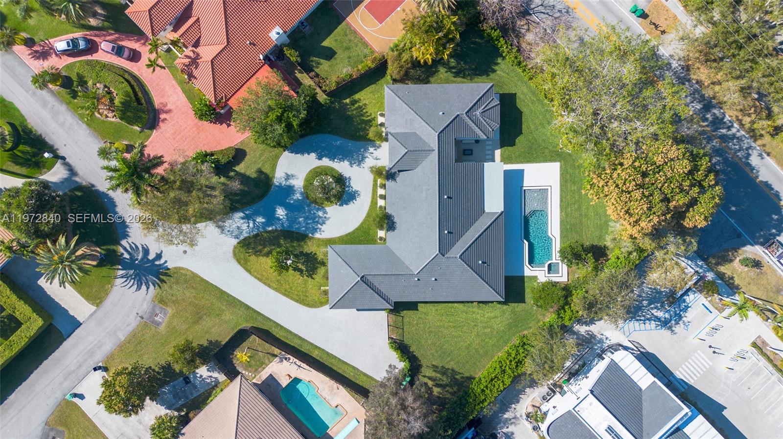 BANYAN WOODS - Residential