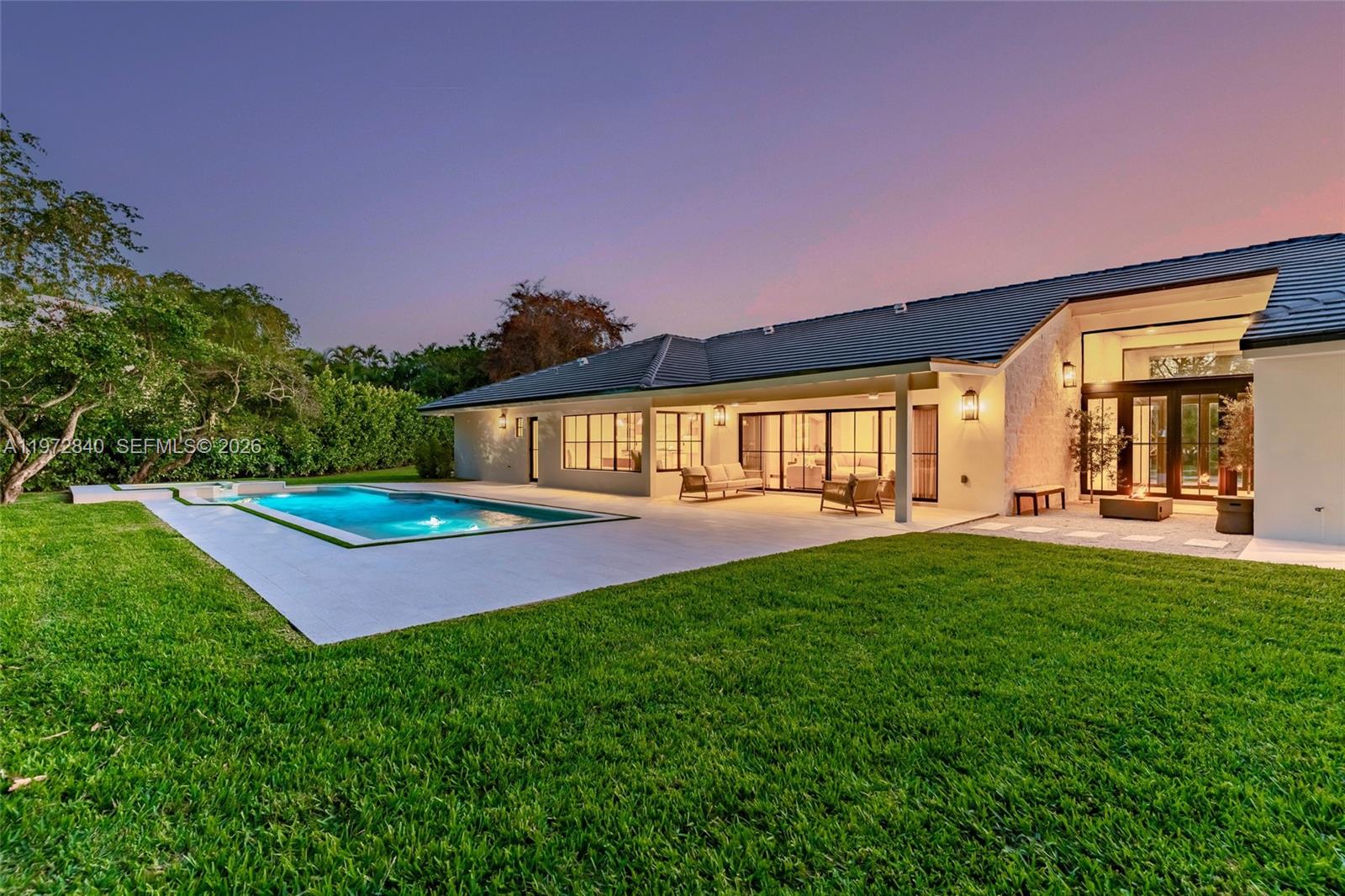 BANYAN WOODS - Residential