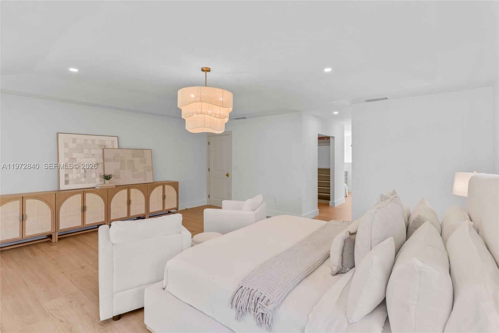 BANYAN WOODS - Residential