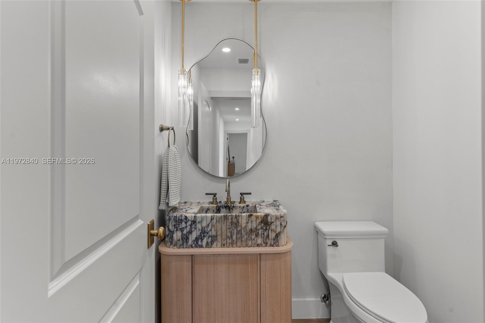 BANYAN WOODS - Residential