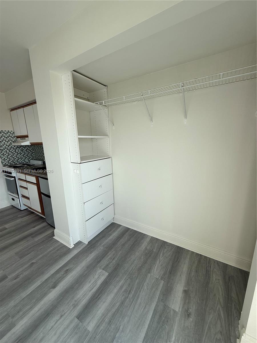 CARVERS SUB - Residential Lease