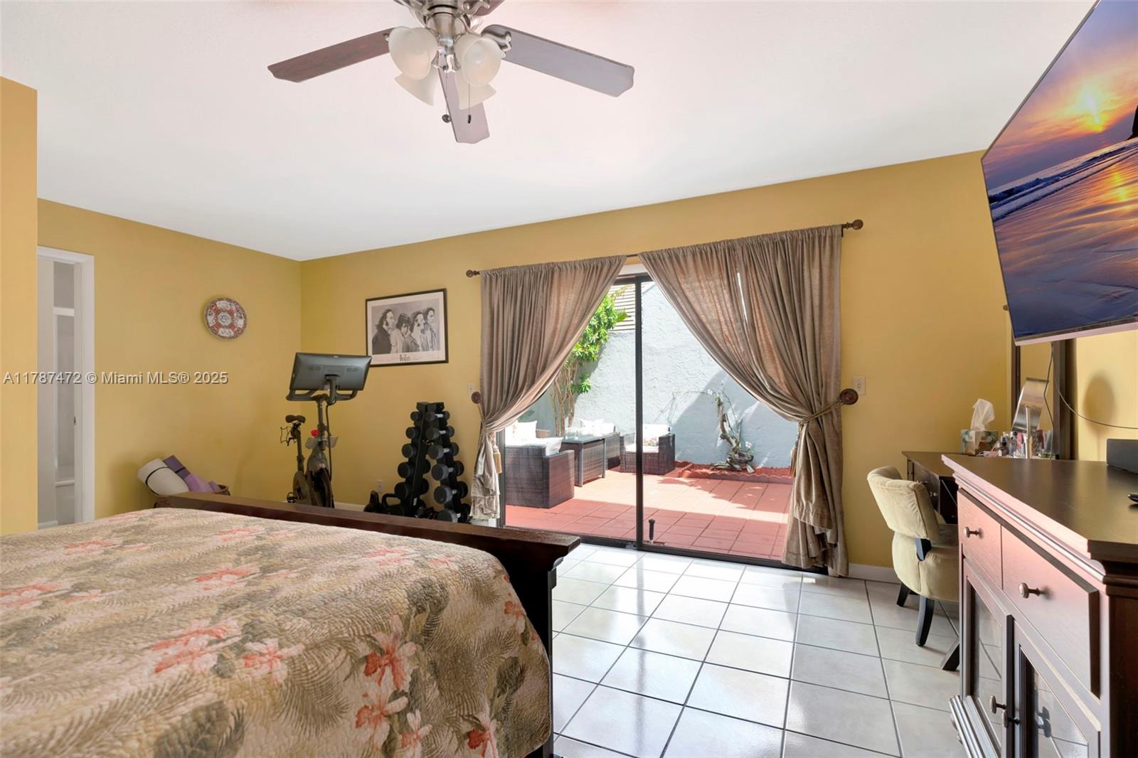 GREENS CAY OF JONATHANS L - Residential