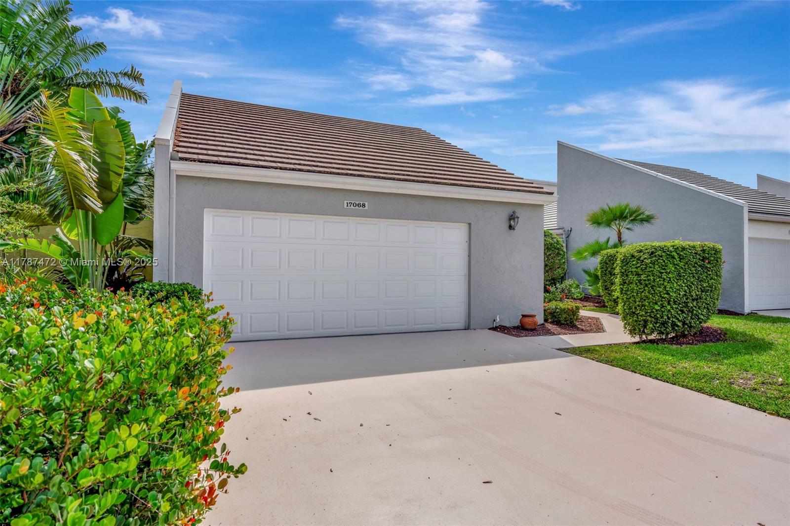 GREENS CAY OF JONATHANS L - Residential