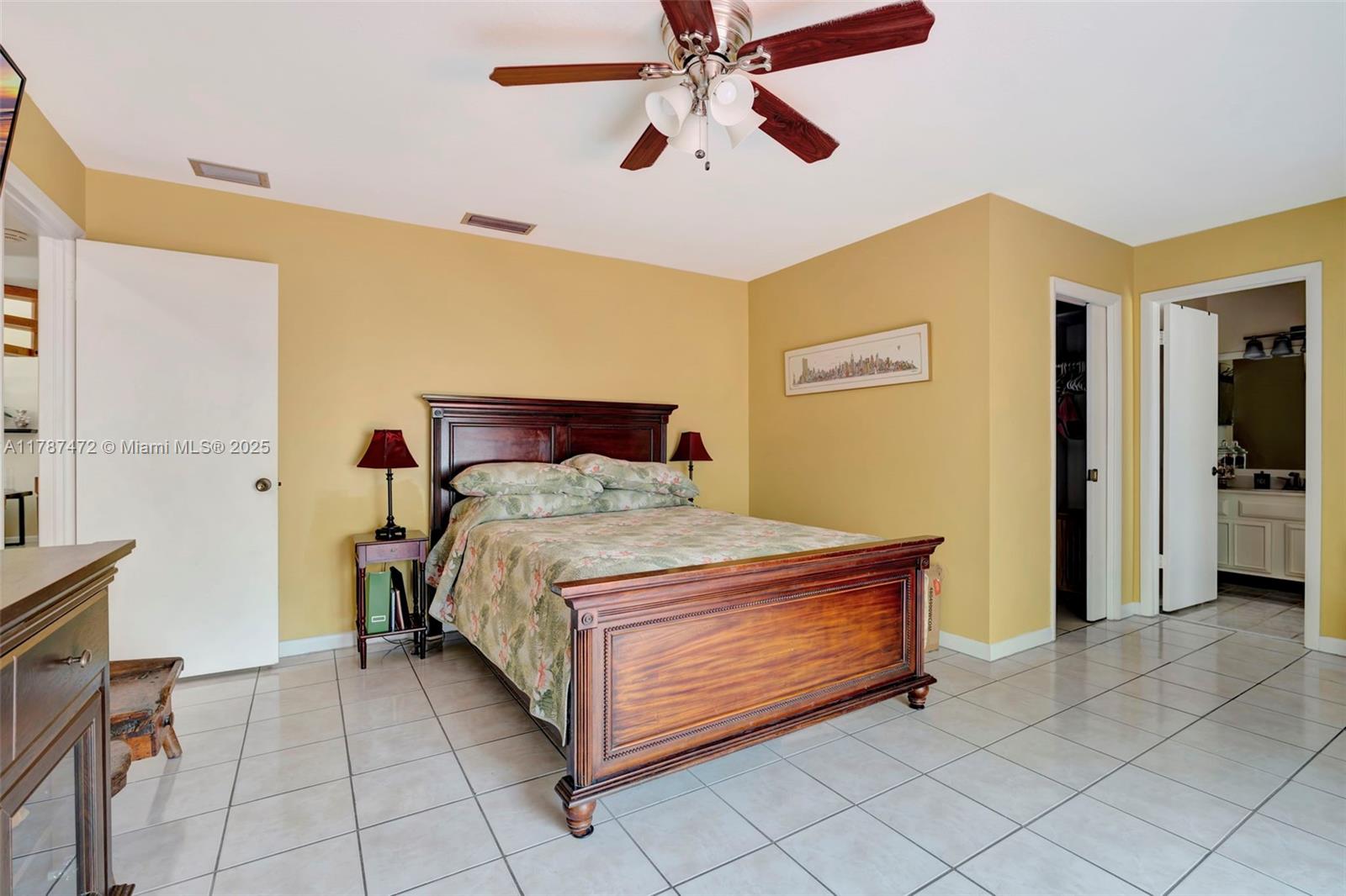 GREENS CAY OF JONATHANS L - Residential