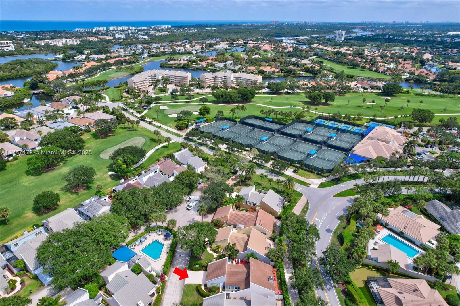 GREENS CAY OF JONATHANS L - Residential