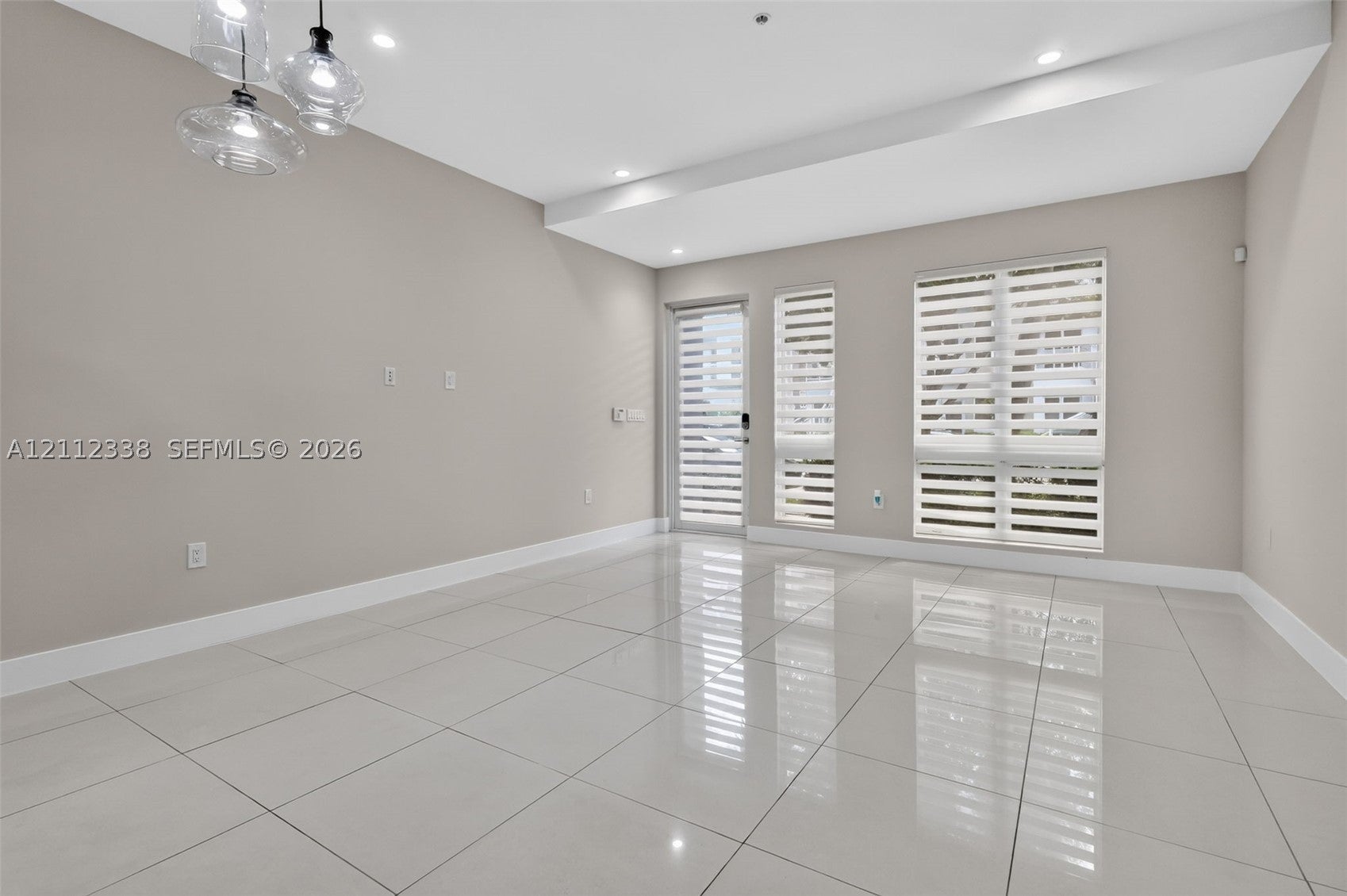10305 NW 63rd Ter 102