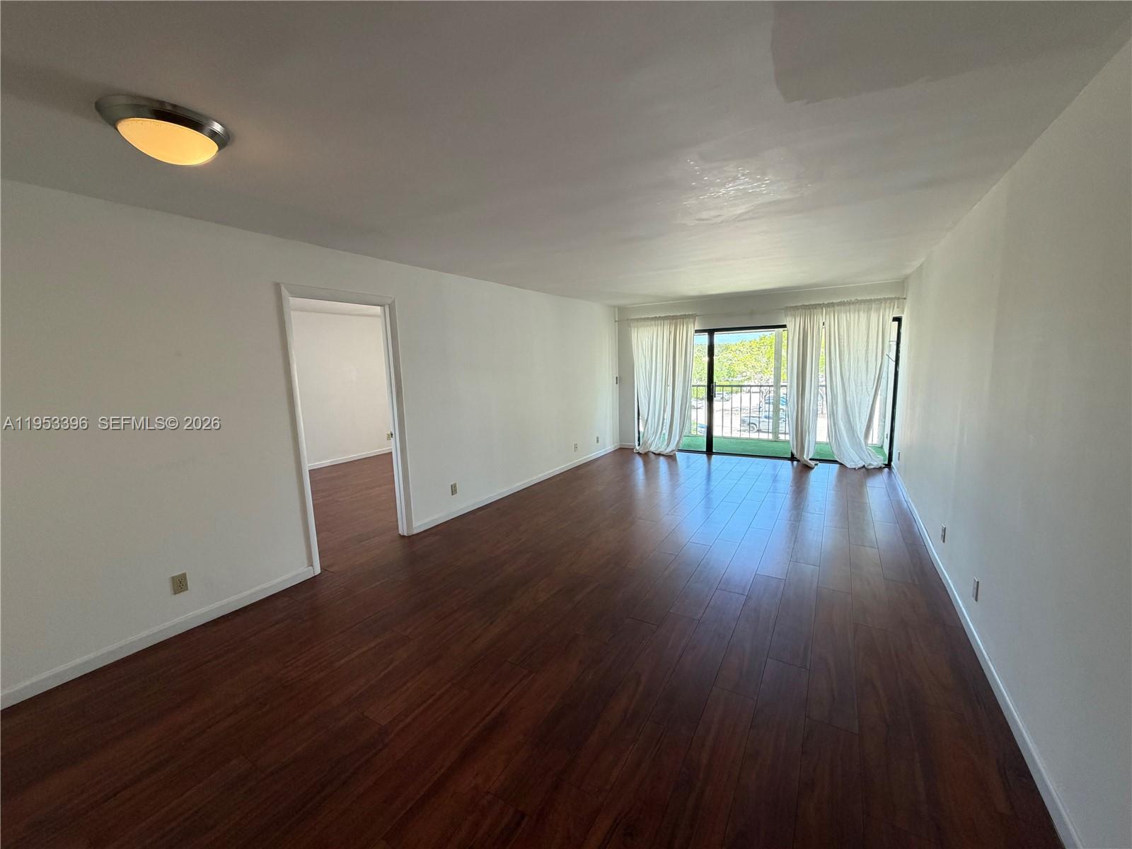 RACQUET CLUB 10 AT BONAVE - Residential