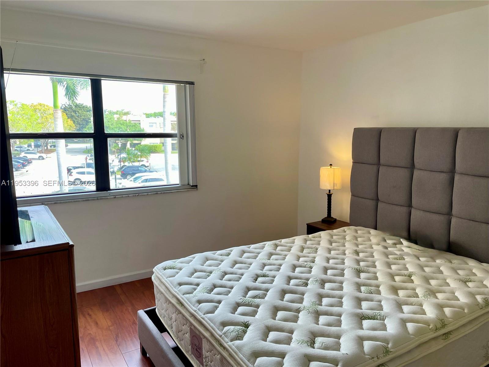 RACQUET CLUB 10 AT BONAVE - Residential