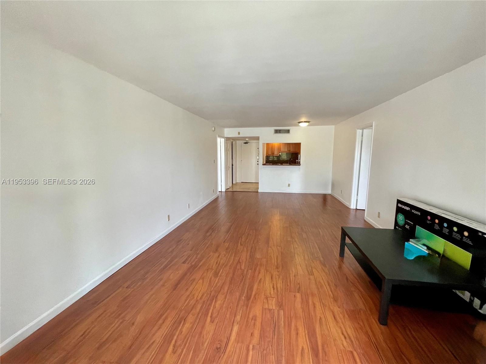 RACQUET CLUB 10 AT BONAVE - Residential