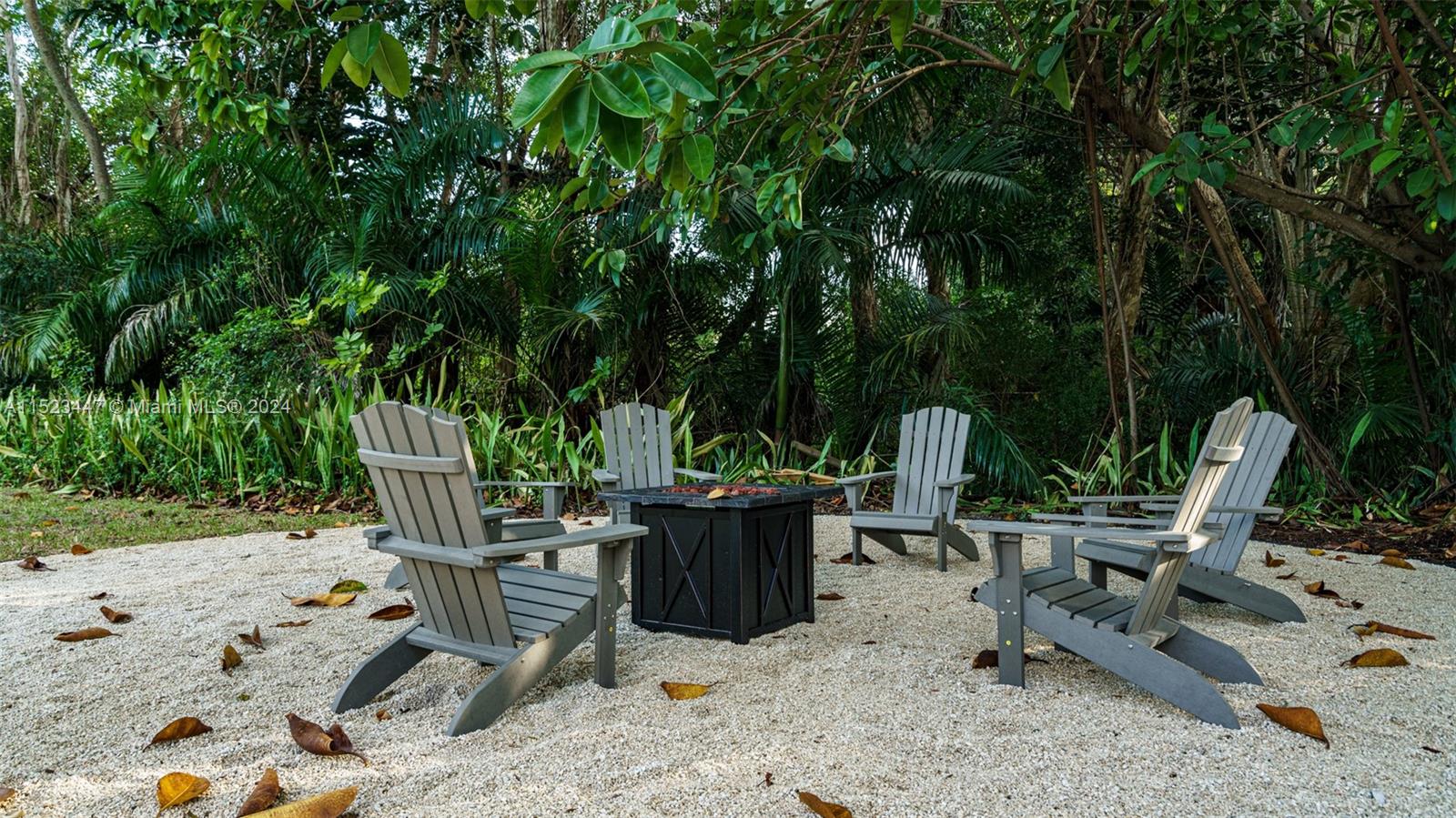 PLANTATION - Residential