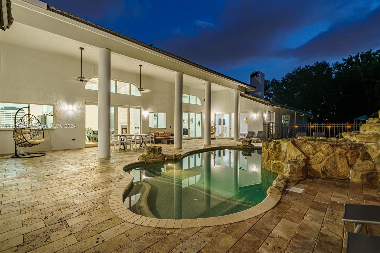 PLANTATION - Residential