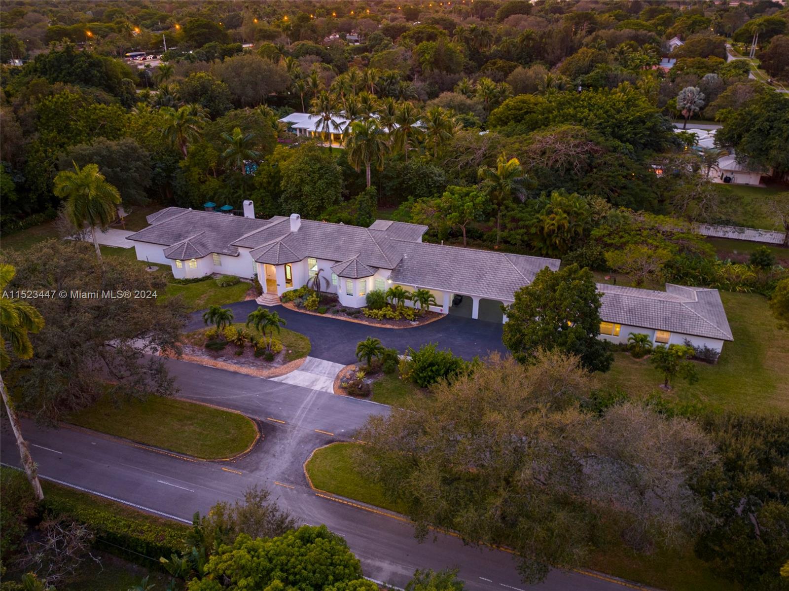 PLANTATION - Residential