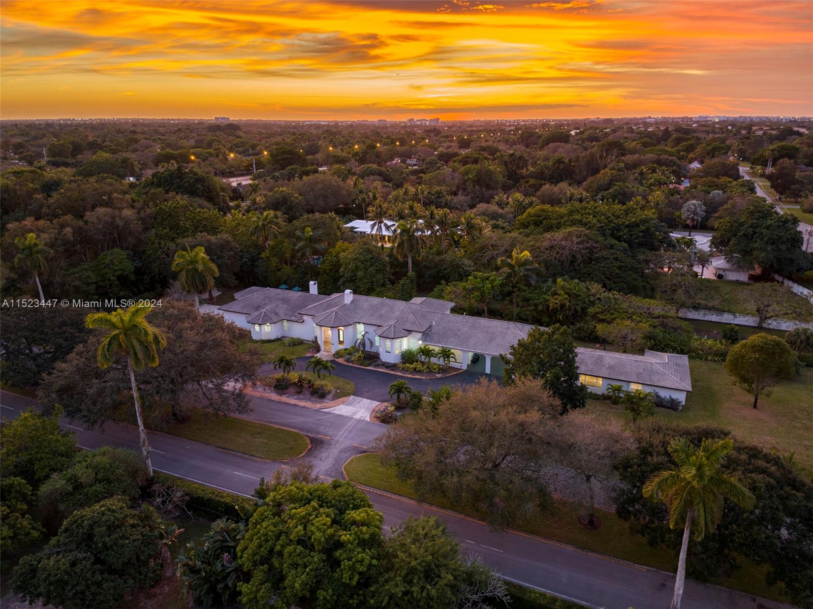 PLANTATION - Residential