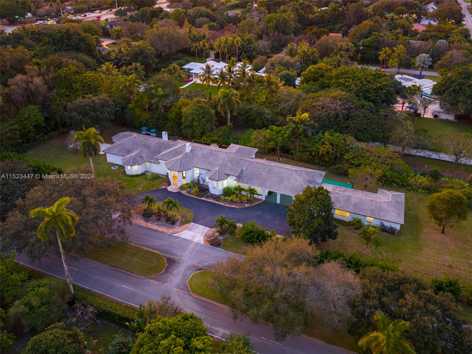 PLANTATION - Residential