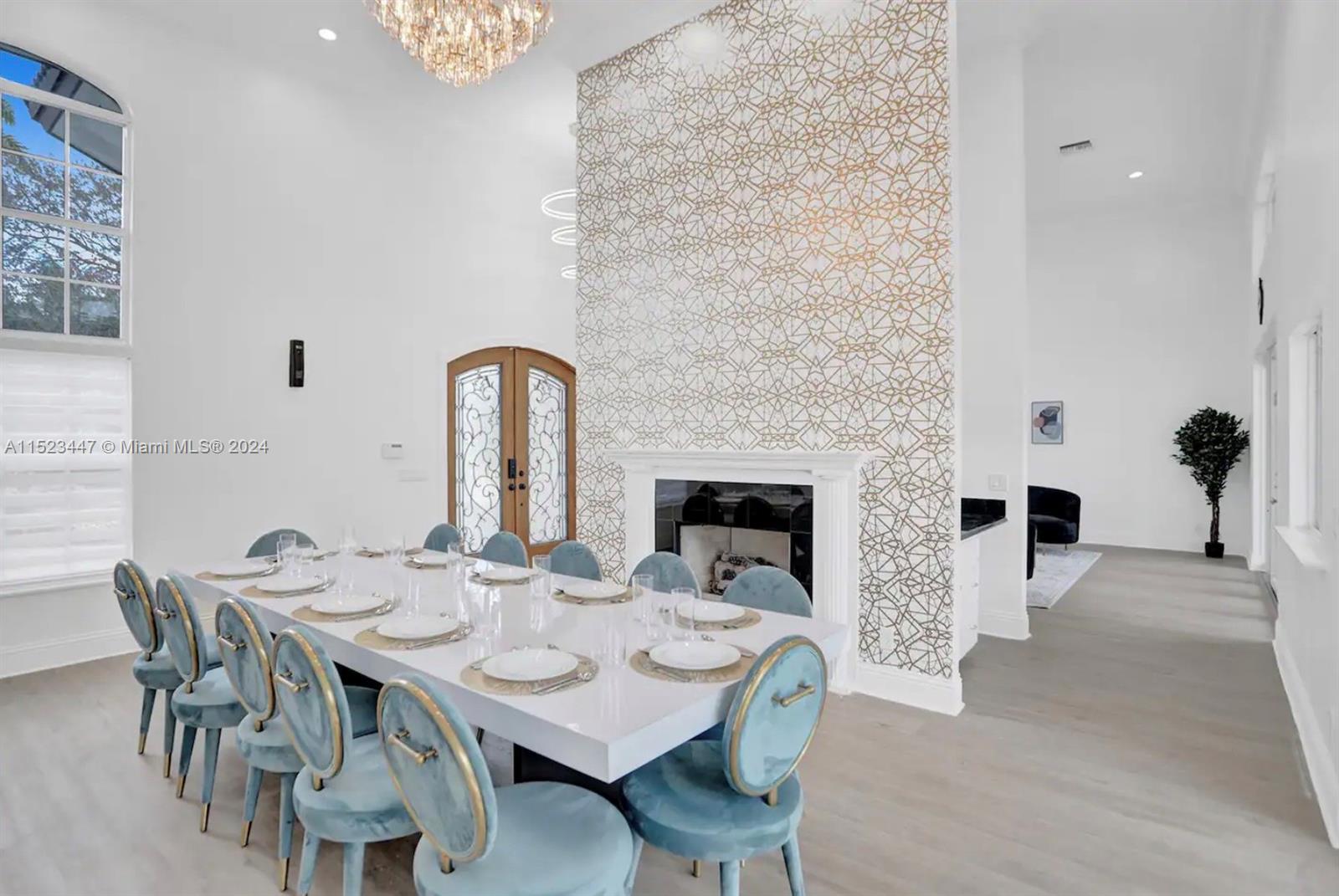 PLANTATION - Residential