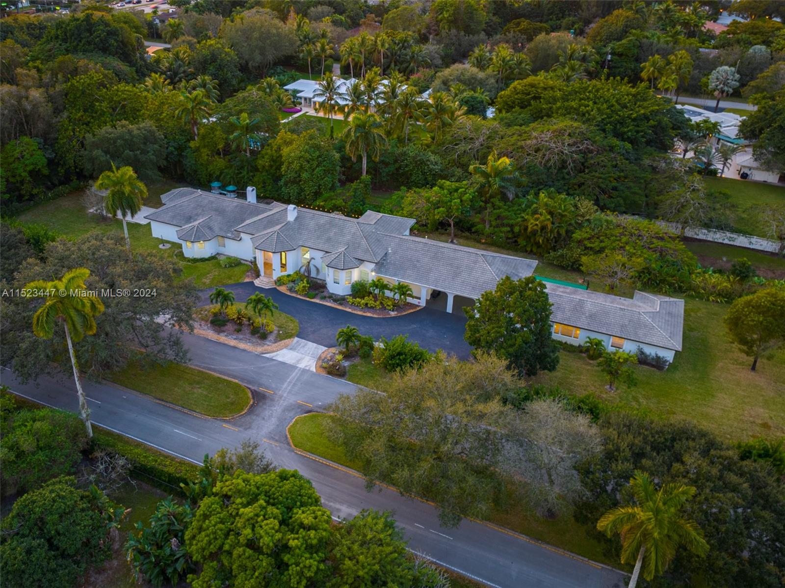 PLANTATION - Residential