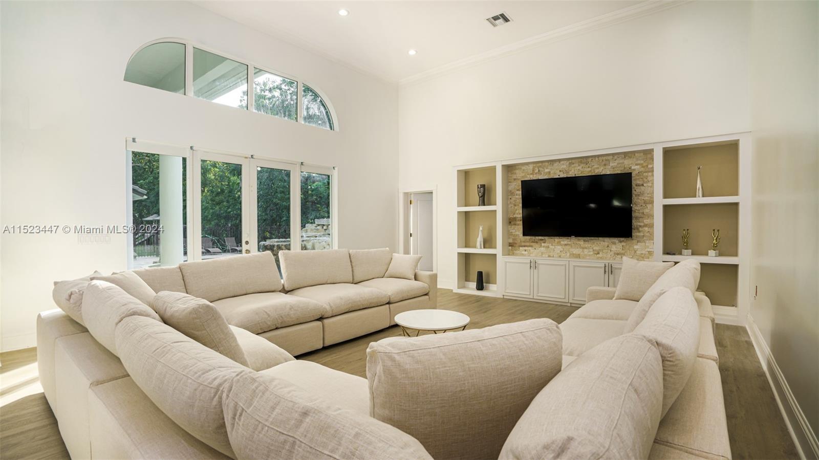 PLANTATION - Residential