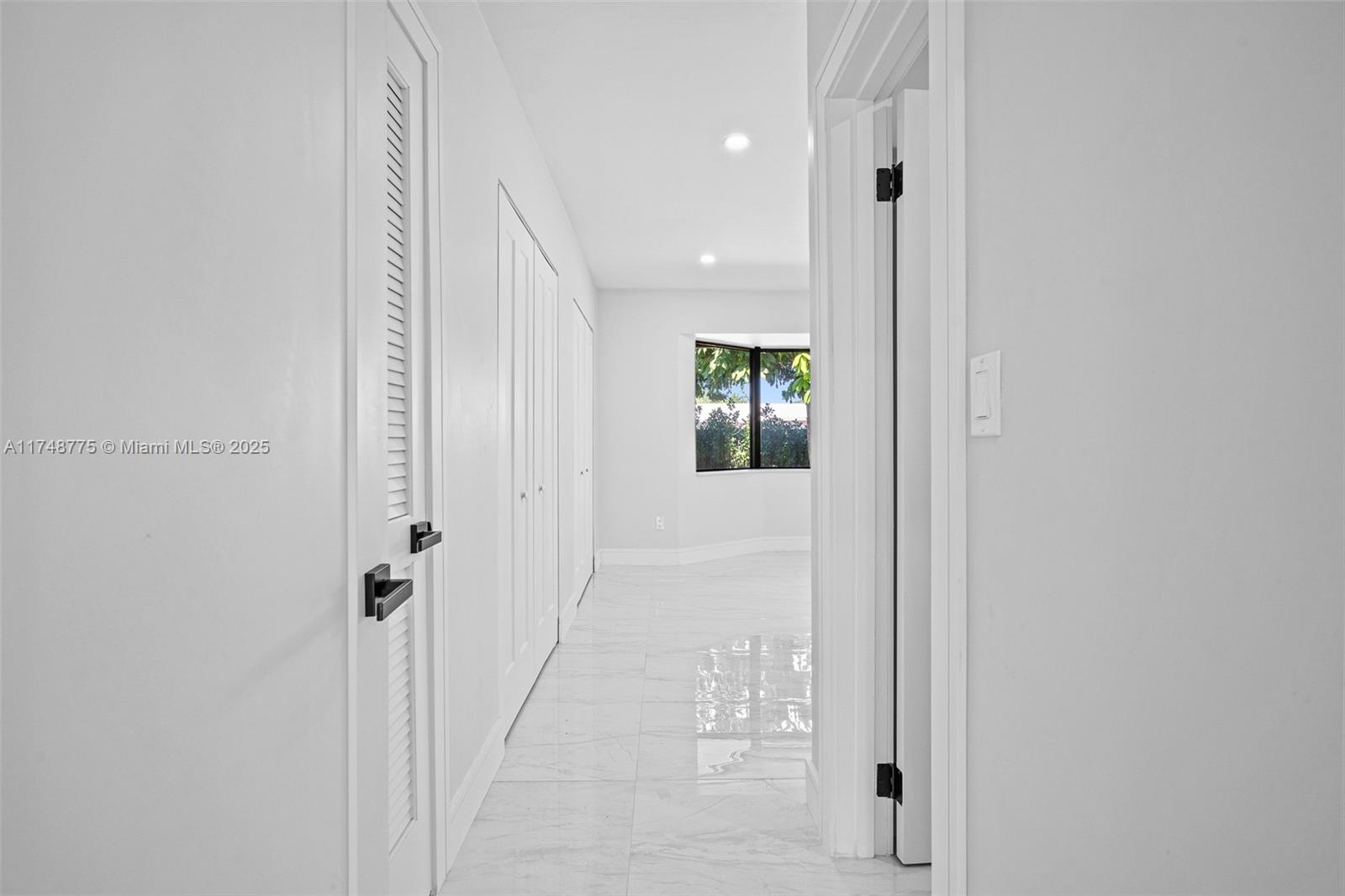 PINE SHORE SEC 1 - Residential