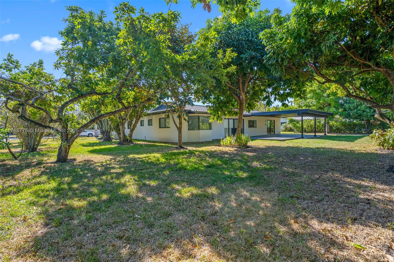 PINE SHORE SEC 1 - Residential