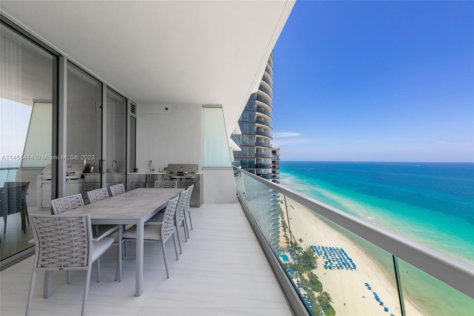 Turnberry Ocean Club - Residential