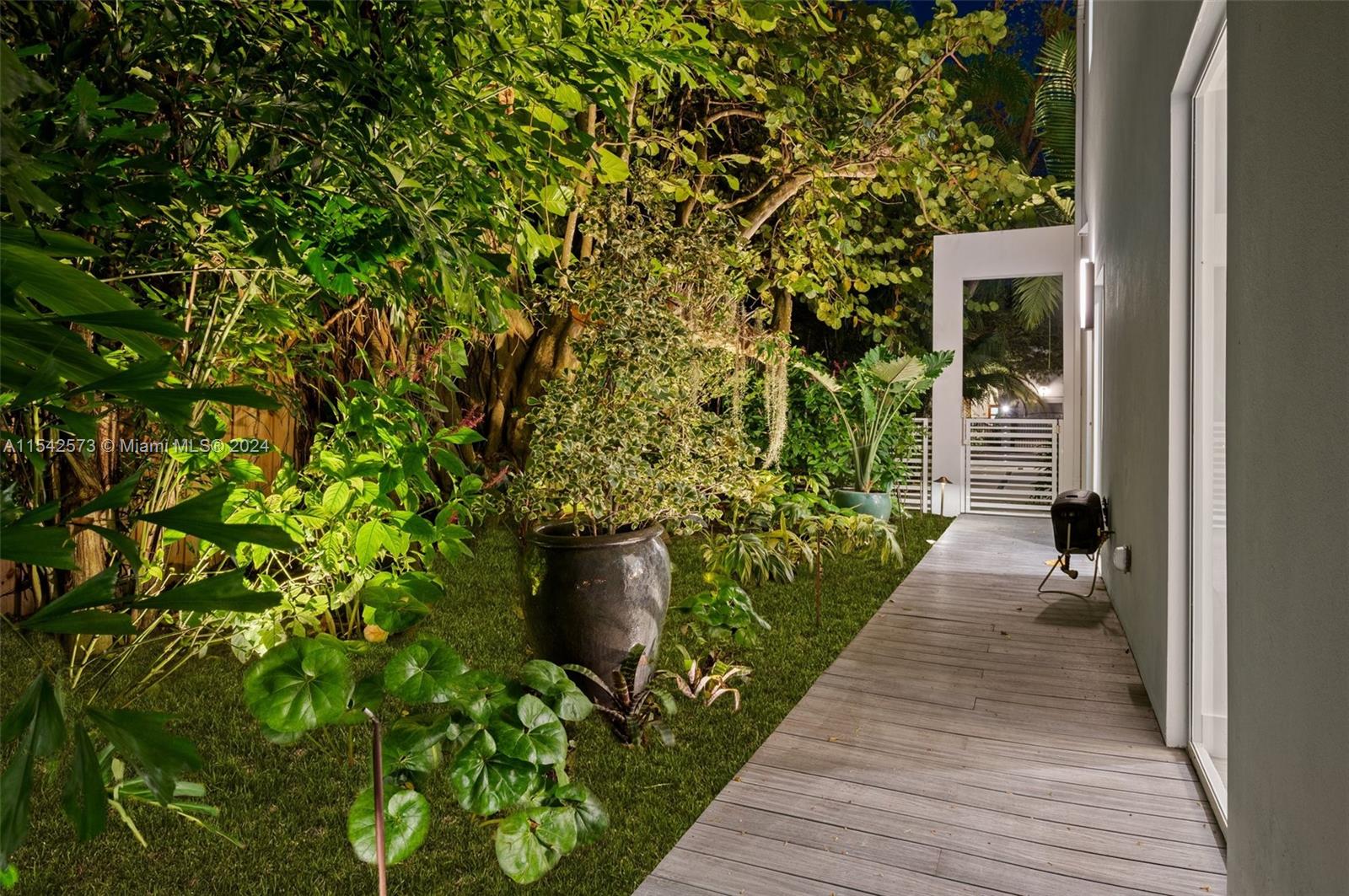 POMONA - Residential