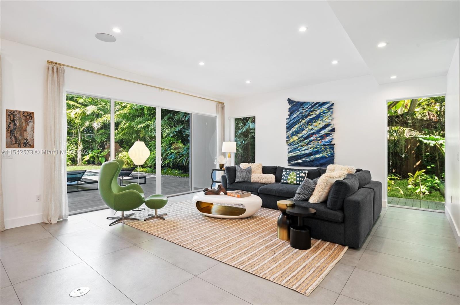 POMONA - Residential