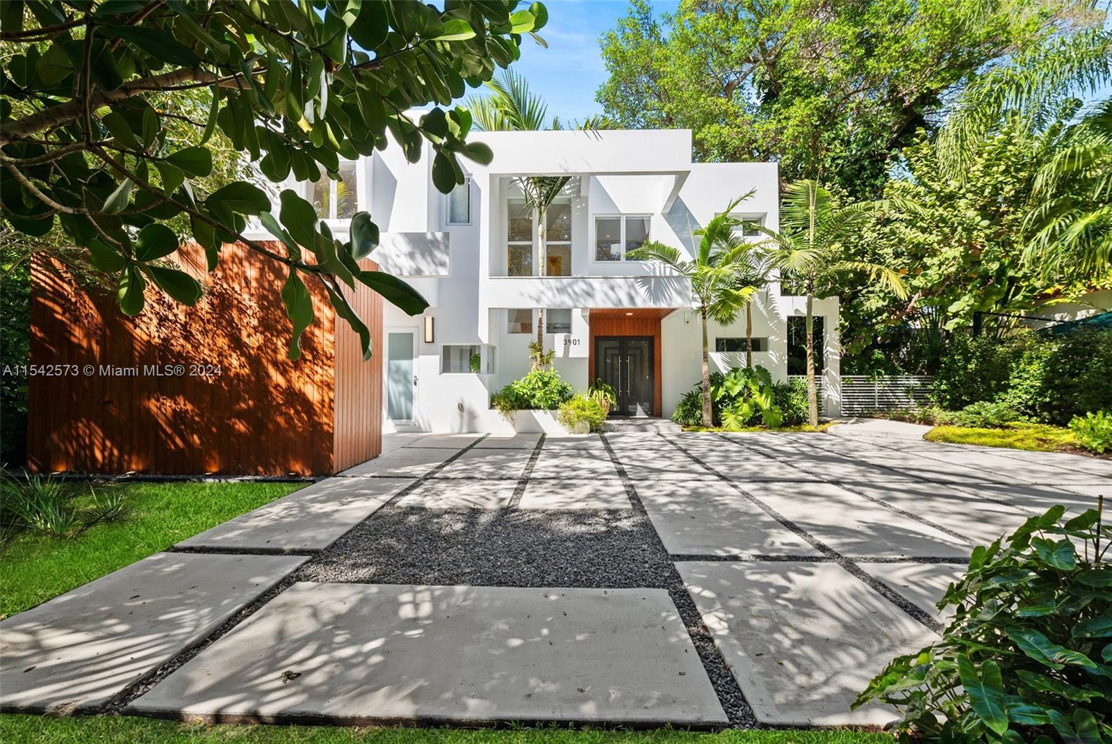 POMONA - Residential