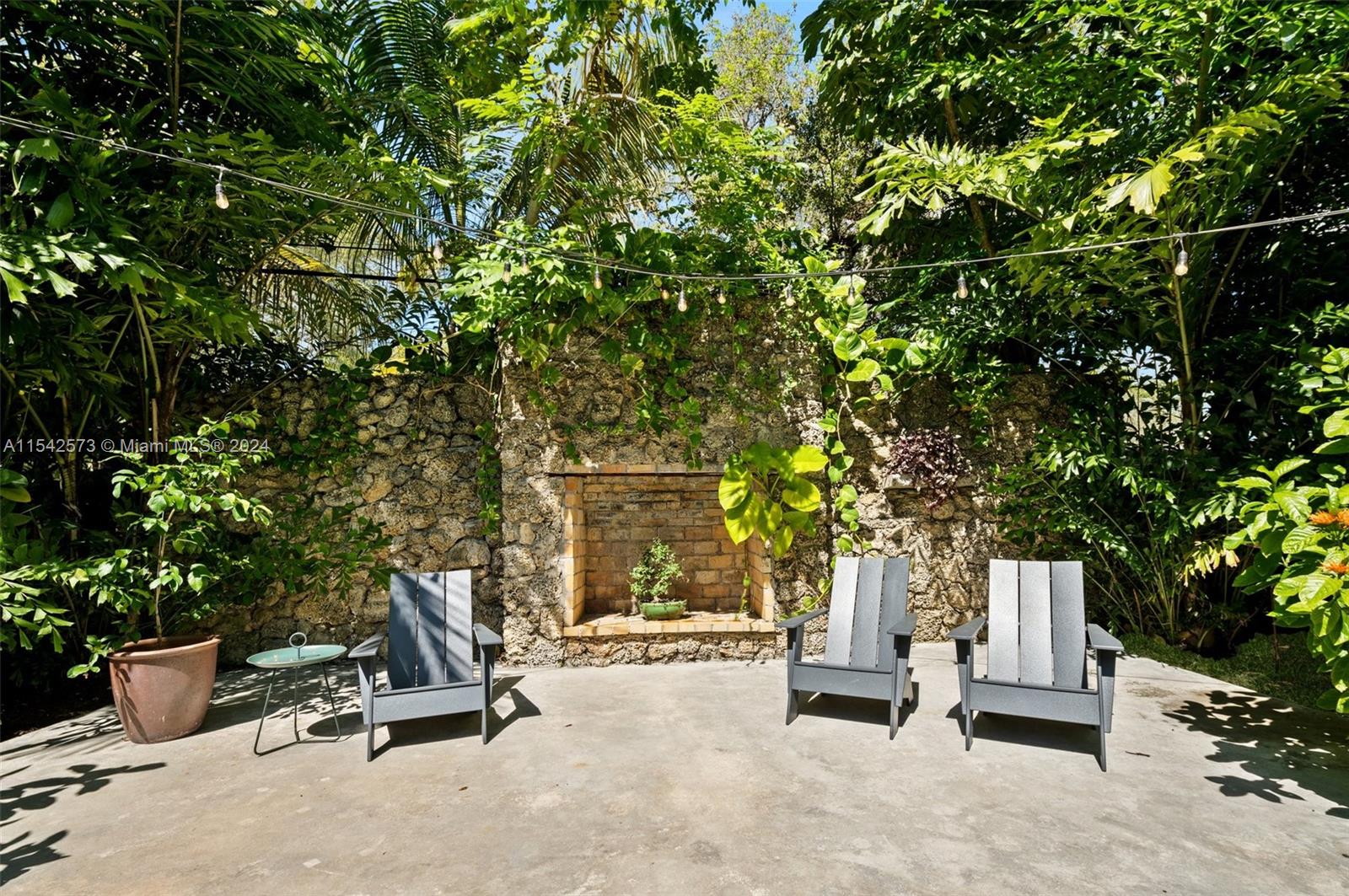 POMONA - Residential