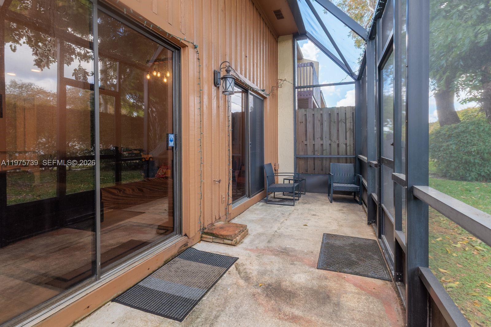 PINE ISLAND LAKES TOWNHOM - Residential