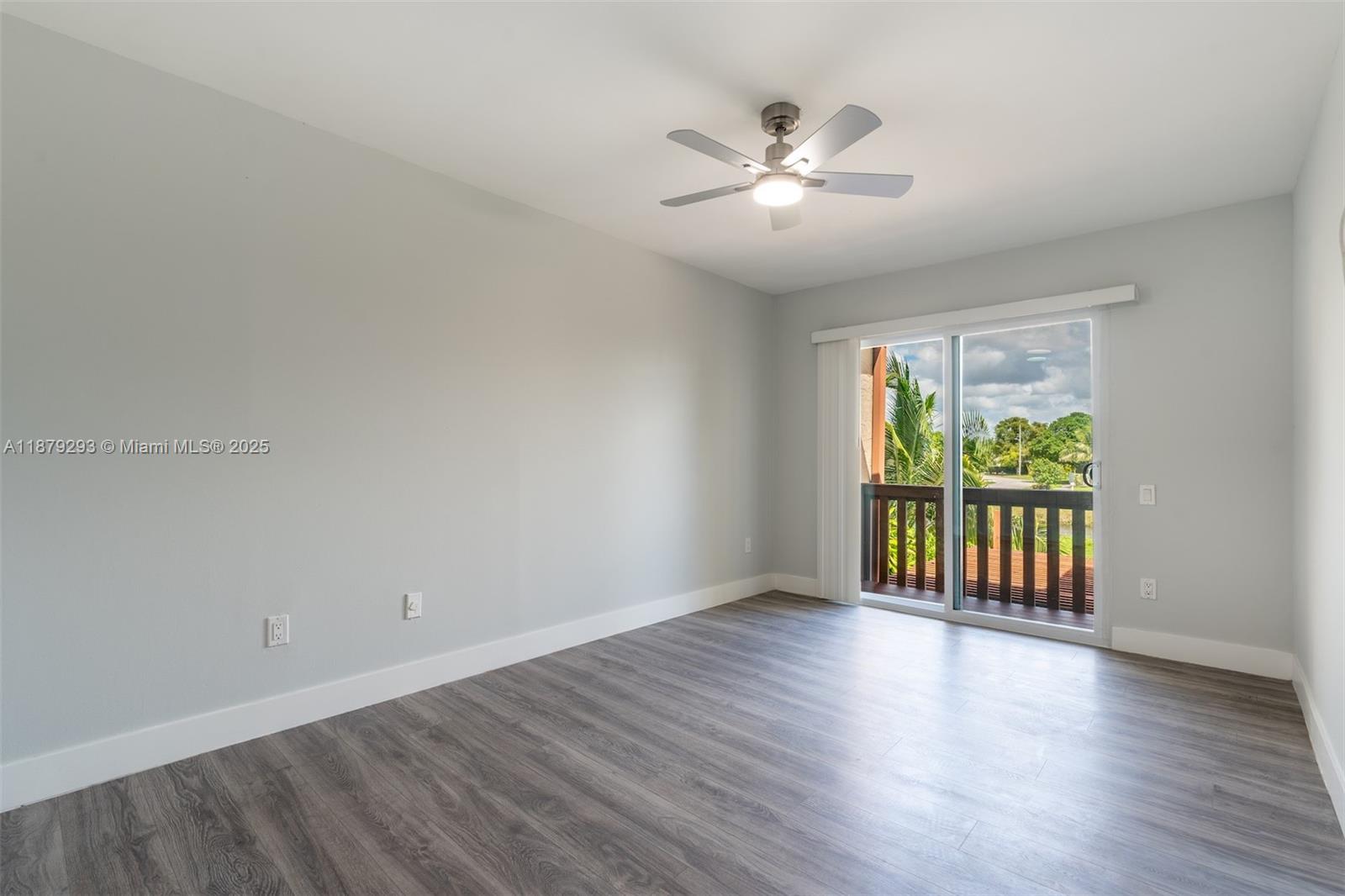 SNAPPER VILLAGE CONDO PHA - Residential